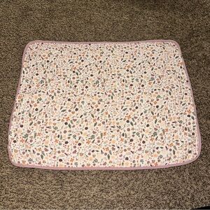 Charming Floral Kids Quilt - Pink and White